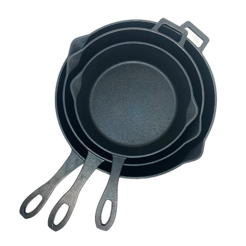 Cast Iron 2.5 Quart Covered Sauce Pan with Pour Spouts & Lid Bayou Classic  7448 50904074485